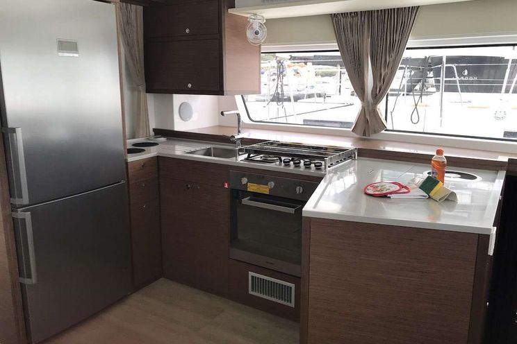 Charter Yacht DUGONGO II - Lagoon 52 - 6 Cabins - St Martin - St Barths - Leewards - Caribbean