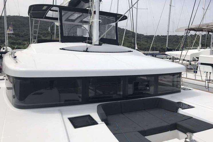 Charter Yacht DUGONGO II - Lagoon 52 - 6 Cabins - St Martin - St Barths - Leewards - Caribbean