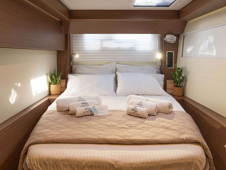 ONEIDA 2 - Lagoon 50 - Master Suite Cabin ONEIDA 2 - Lagoon 50 - Master Suite Cabin