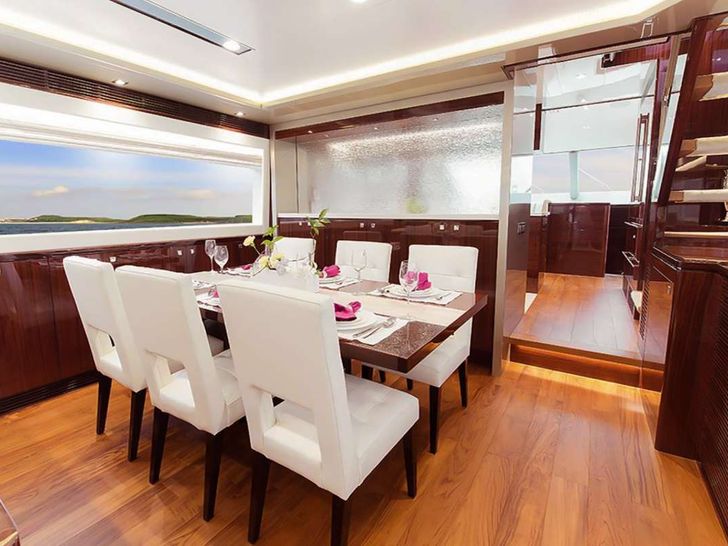 AQUA LIFE 2 Horizon 27 Formal Dining