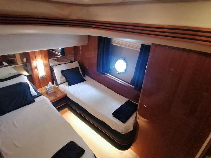 BLUE MED Azimut 70 Twin Cabin BLUE MED Azimut 70 Twin Cabin