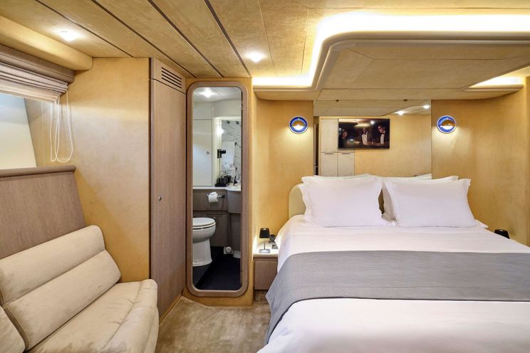 Charter Yacht MIREN - Ferretti 680 - 4 Cabins - Athens - Mykonos - Paros - Cyclades - Aegean - Greece