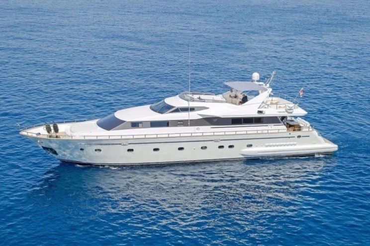 Charter Yacht LUCY PINK - Falcon 108 - 5 Cabins - Mykonos - Greece