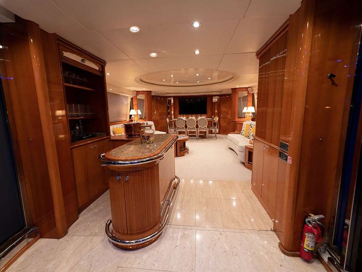 ENDLESS SUN - Azimut 100,saloon bar panoramic ENDLESS SUN - Azimut 100,saloon bar panoramic