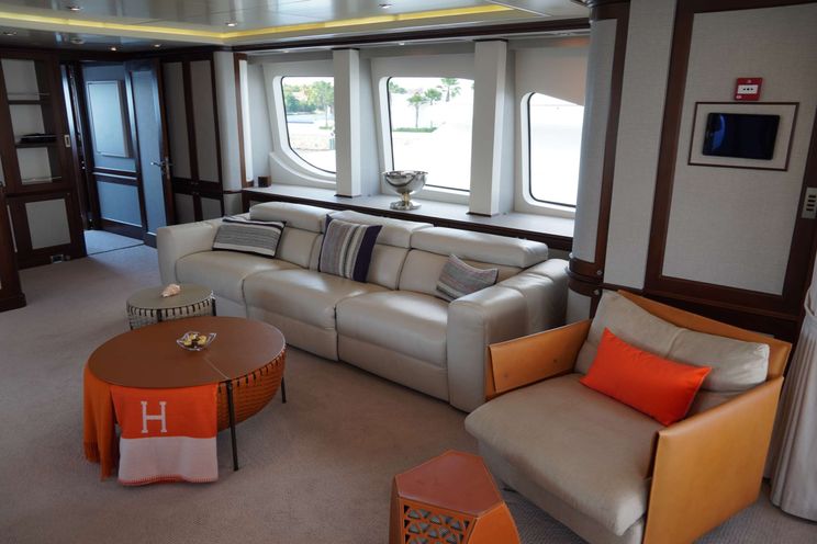 Charter Yacht PAPAITO - Benetti 37m - 5 Cabins - Nassau - Bahamas - Florida