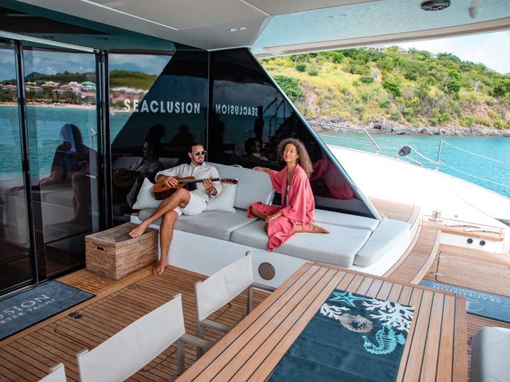SEACLUSION Sunreef 80 - aft deck SEACLUSION Sunreef 80 - aft deck