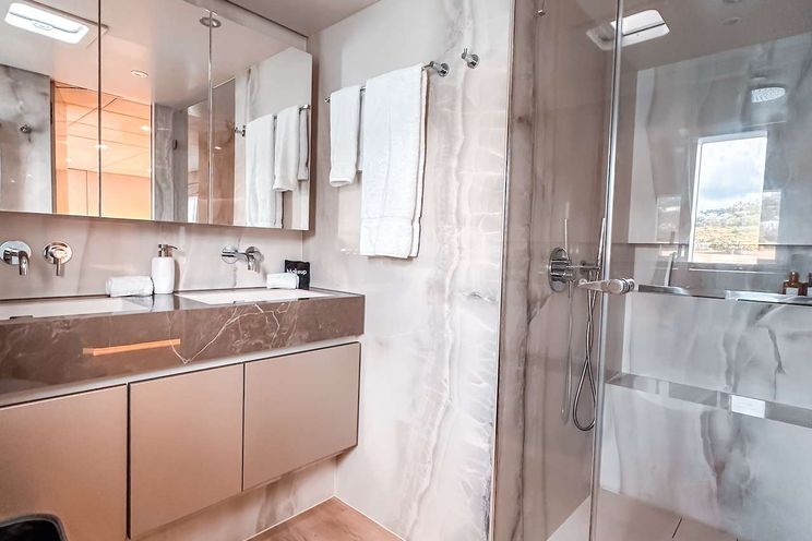 Charter Yacht SEACLUSION - Sunreef 80 - 4 Cabins - Grenada - St Vincent - Windwards - Caribbean