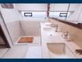 MARIAH PRINCESS III - Lagoon 78 Master Ensuite Bathroom