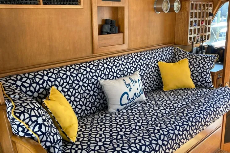 Charter Yacht KOALA - Burger 86 - Florida and New England