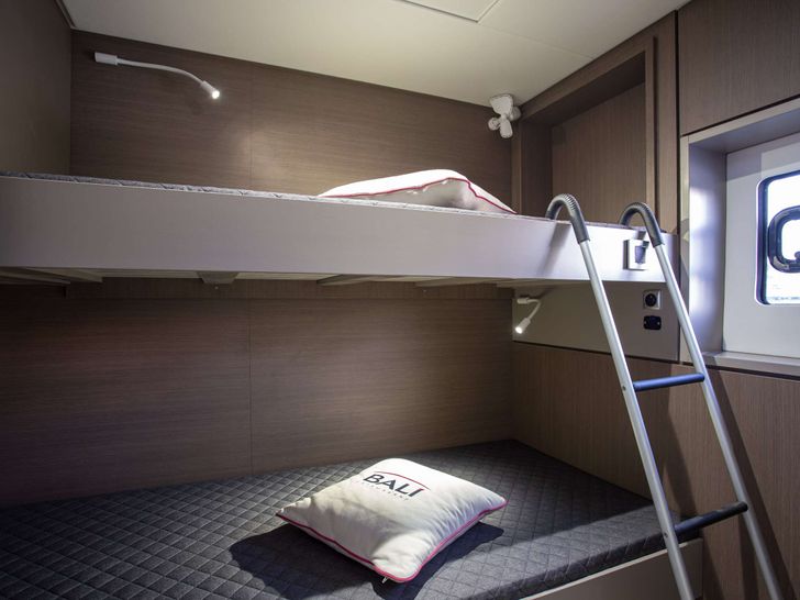 YEMAYA Bali 4.8 - bunk cabin YEMAYA Bali 4.8 - bunk cabin