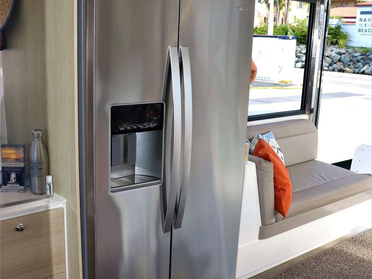 ROMPECABEZA - Galley ROMPECABEZA - Galley