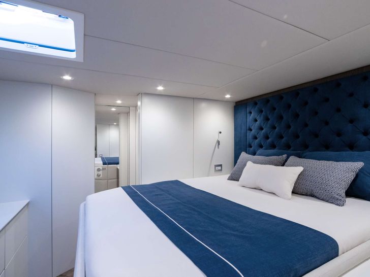 UNWAVERING Sunreef 50 - cabin 1 bed UNWAVERING Sunreef 50 - cabin 1 bed