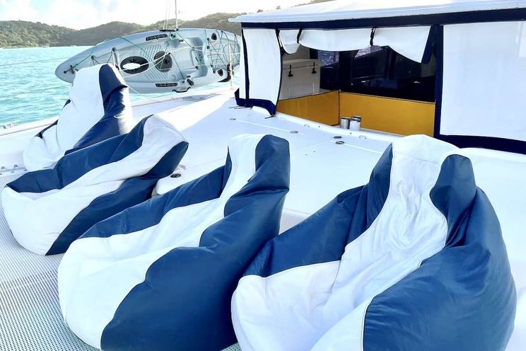 Charter Yacht ISLAND TIME - Leopard 44 - 2 Cabins - St Thomas - St John - St Croix