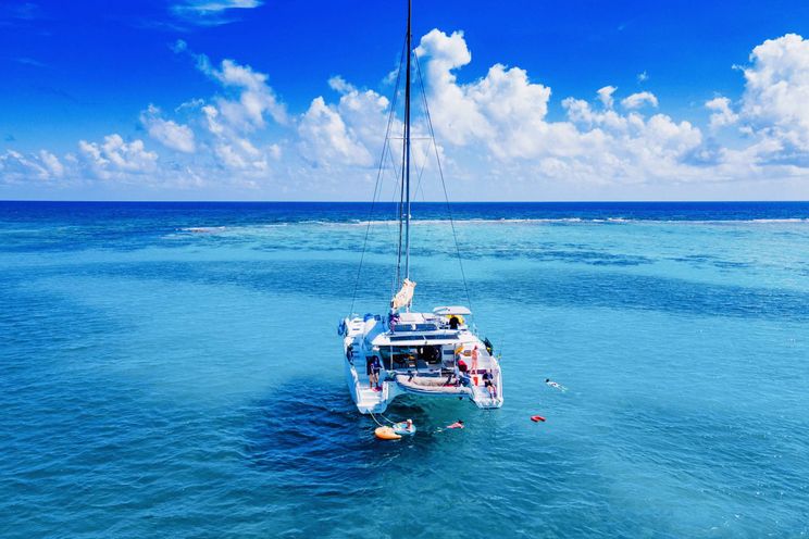 Charter Yacht DISCOVER - Fountaine Pajot Saba 50 - 5 Cabins - San Pedro - Drowned Cayes - Goff's Caye - St. George`s Caye - Belize