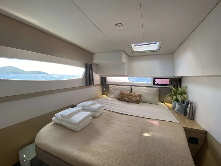PURPOSE Fountaine Pajot Saba 50 - cabin 1 PURPOSE Fountaine Pajot Saba 50 - cabin 1