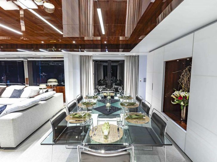 NO SURRENDER Riva Dolcevita 110 - main dining area NO SURRENDER Riva Dolcevita 110 - main dining area