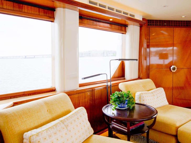 SUMMERTIME II - Main Salon Seating SUMMERTIME II - Main Salon Seating