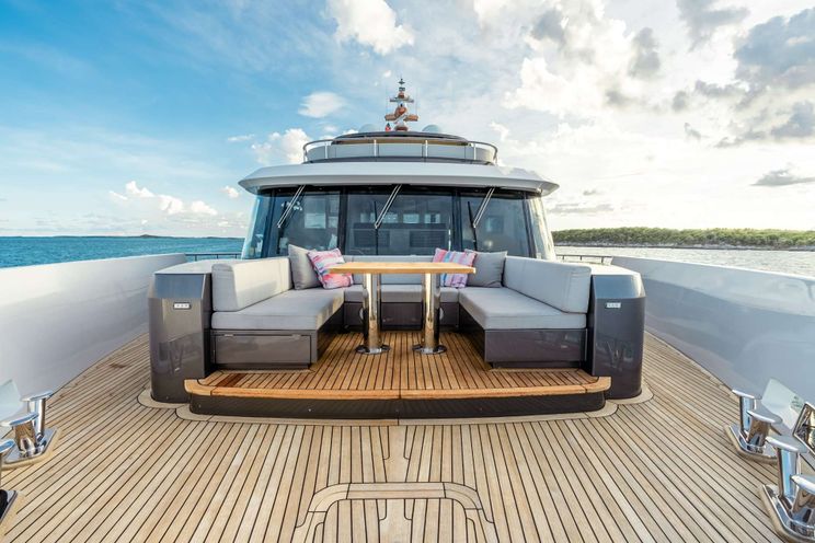 Charter Yacht VIVACE - Alpha Spritz 102 - 5 Cabins - Nassau - Staniel Cay - Exumas