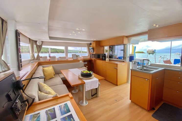 Charter Yacht KNOT 5280 - Lagoon 450F - 3 Cabins - Tortola - Anegada - Virgin Gorda - BVI - Caribbean