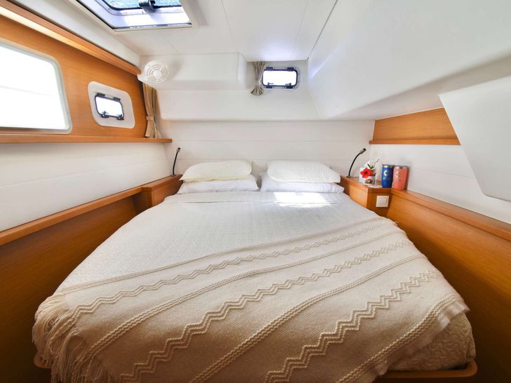 KNOT 5280 Lagoon 450F - cabin 1 KNOT 5280 Lagoon 450F - cabin 1