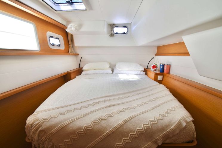 Charter Yacht KNOT 5280 - Lagoon 450F - 3 Cabins - Tortola - Anegada - Virgin Gorda - BVI - Caribbean