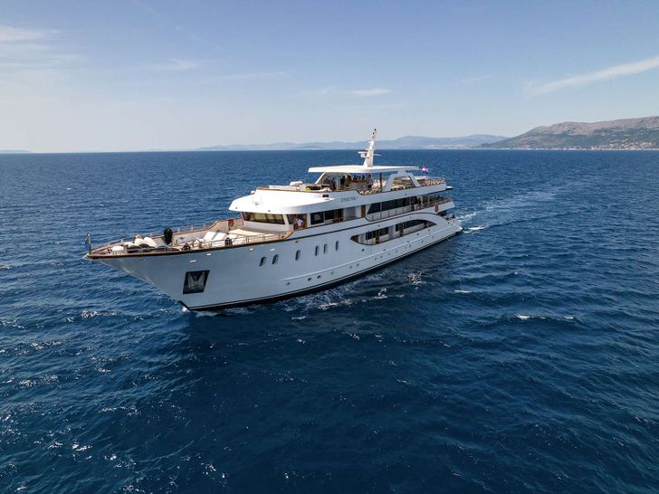 CRISTAL 49m Custom Motor Yacht cruising