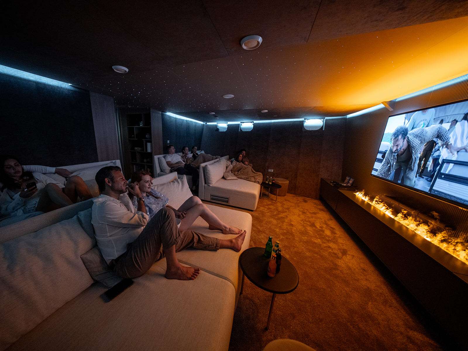 CRISTAL Custom 49m - cinema