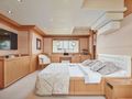 FRIEND'S BOAT Ferretti Customline Navetta 86 VIP Cabin FRIEND'S BOAT Ferretti Customline Navetta 86 VIP Cabin