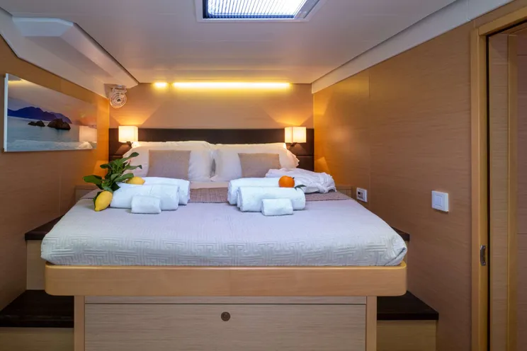 Charter Yacht BLUE DESTINY - Lagoon 620 - 4 Cabins - Palermo - Naples - Sicily - Italy