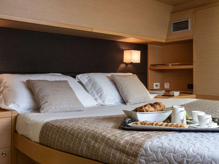 BLUE DESTINY - Lagoon 620,master cabin BLUE DESTINY - Lagoon 620,master cabin