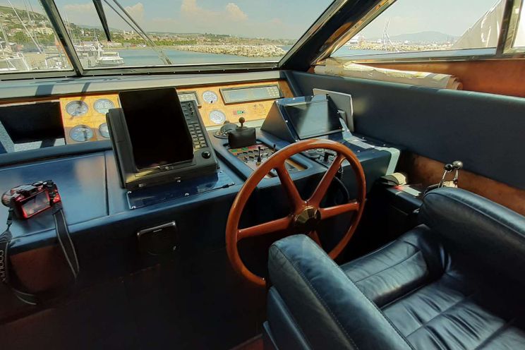 Charter Yacht OLA - San Lorenzo 78 ft - 4 Cabins - Marseille - Riviera - Corsica - Sardinia