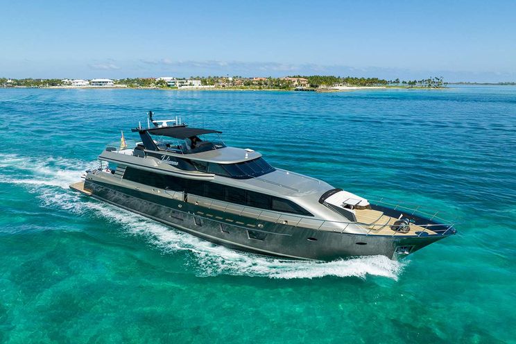 Charter Yacht JULIANNE - Crescent 110 - 4 Cabins - Nassau - Exumas - Bahamas