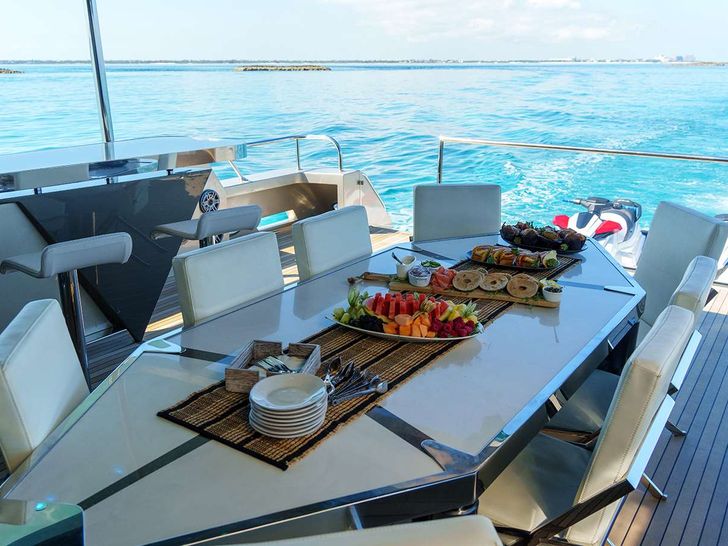 JULIANNE - Crescent 110,alfresco dining set up JULIANNE - Crescent 110,alfresco dining set up