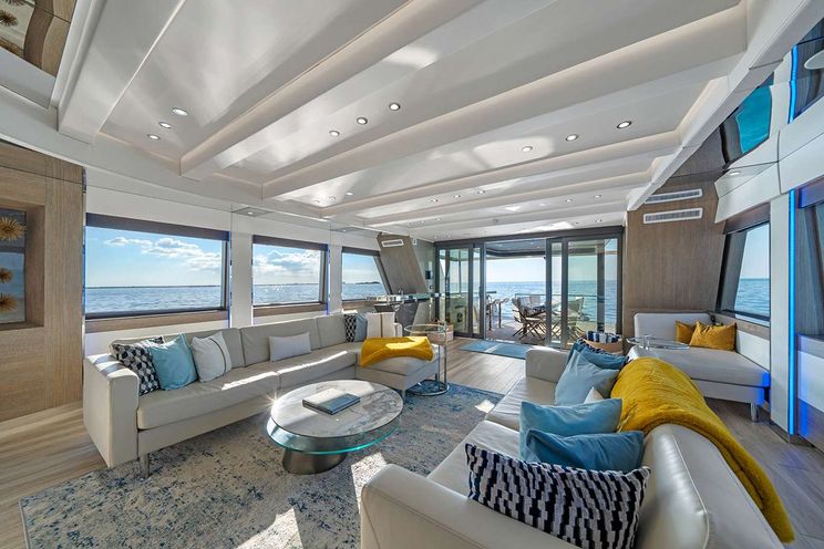 Charter Yacht JULIANNE - Crescent 110 - 4 Cabins - Nassau - Exumas - Bahamas