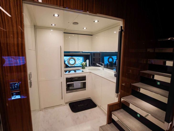 NOT YET - Riva 76,galley NOT YET - Riva 76,galley