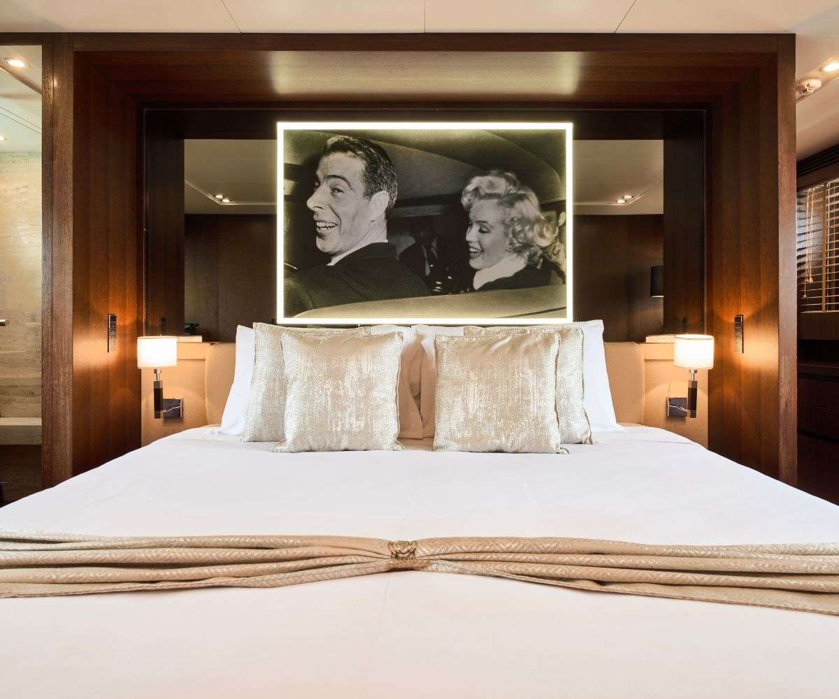 Charter Yacht MIRAVAL - Canados 86 - 4 Cabins - Athens - Mykonos - Paros - Cyclades - Saronic Islands - Greece