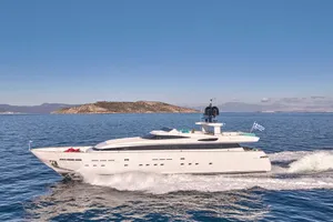 LOANA - Baglietto 34m - 5 Cabins - Athens - Mykonos - Lefkas LOANA - Baglietto 34m - 5 Cabins - Athens - Mykonos - Lefkas