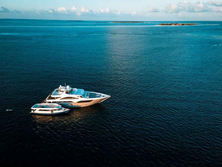ARK NOBLE - 38m Custom Exterior ARK NOBLE - 38m Custom Exterior