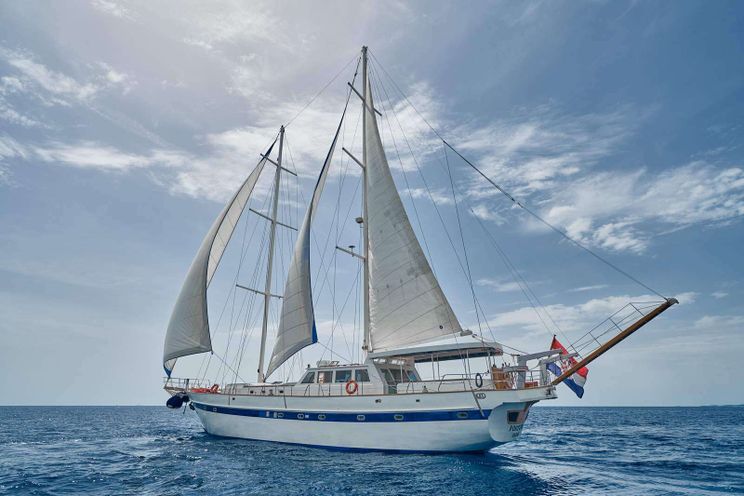 Charter Yacht FORTUNA - Aegean Build 108 - 7 Cabins - Split - Zadar - Croatia