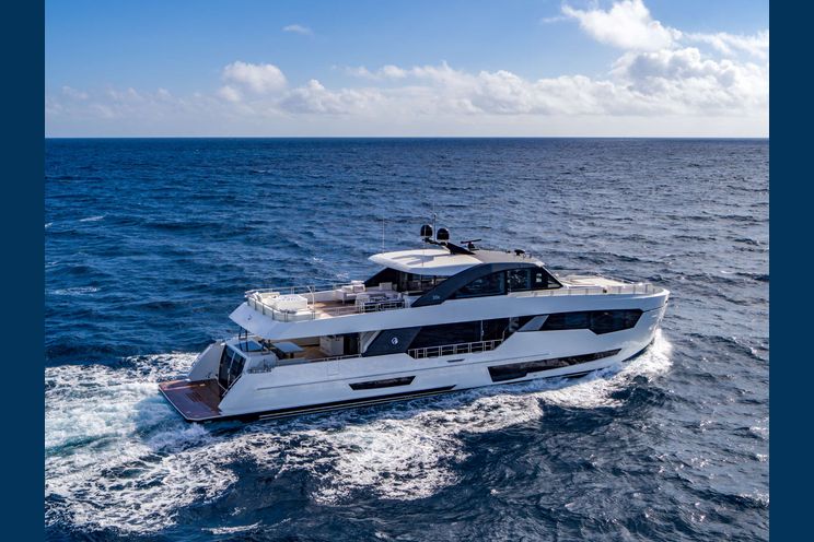 Charter Yacht O - Ocean Alexander 30R - 5 Cabins - Nassau - Exumas - Bahamas - Fort Lauderdale