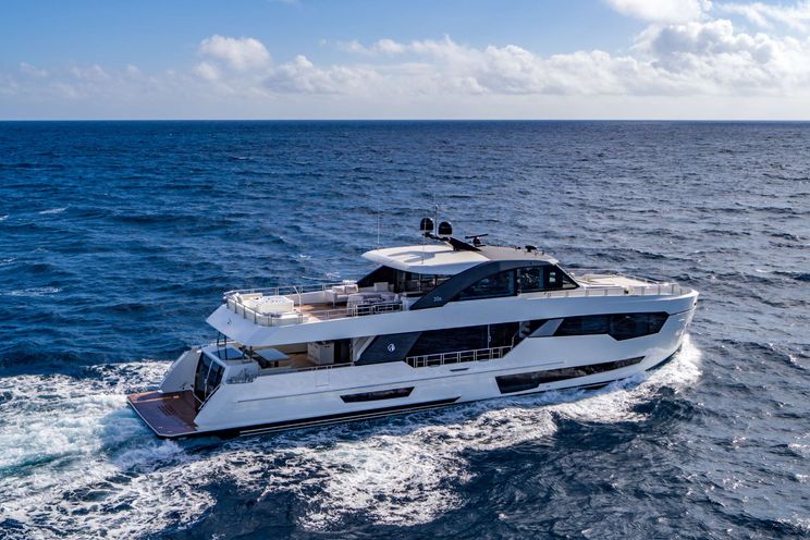 Charter Yacht O - Ocean Alexander 30R - 5 Cabins - Nassau - Exumas - Bahamas - Fort Lauderdale