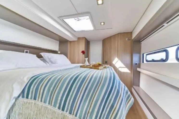 Charter Yacht GALAXSEA - Bali 5.4 - 4 Cabins - St Thomas - St John - USVI - BVI