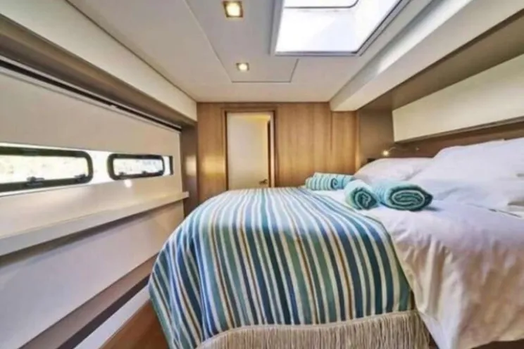 Charter Yacht GALAXSEA - Bali 5.4 - 4 Cabins - St Thomas - St John - USVI - BVI