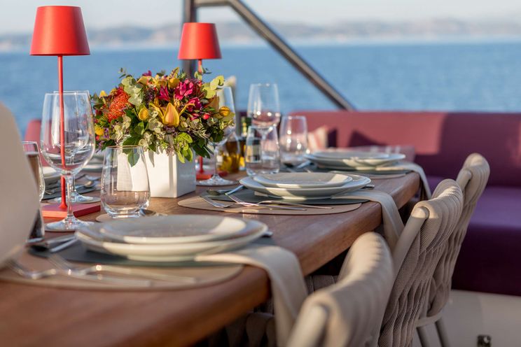 Charter Yacht DAIQUIRI - Lagoon 65 - 5 Cabins - Athens - Mykonos - Cyclades - Greece