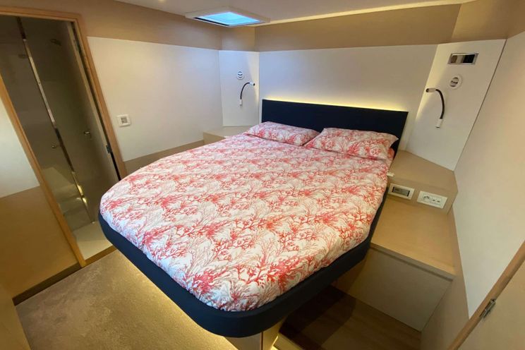 Charter Yacht VIDA BOA II - Fountaine Pajot Ipanema 58 - 4 Cabins - Naples - Capri - Positano - Amalfi Coast - Italy