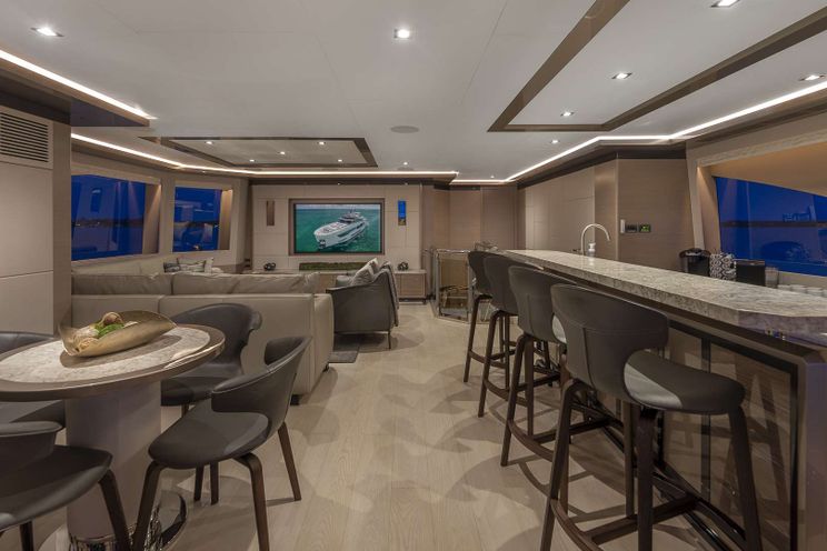 Charter Yacht ENTREPRENEUR - Ocean Alexander 35R - 5 Cabins - Nassau - Exumas - Bahamas