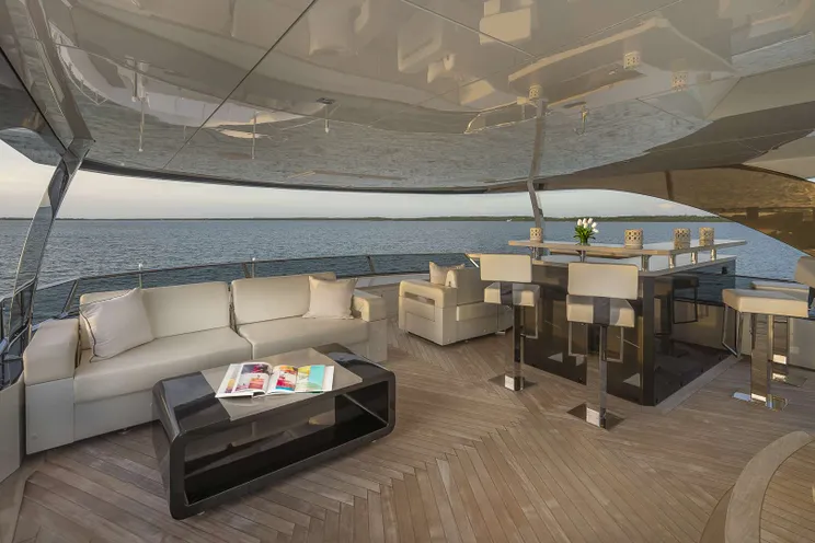Charter Yacht ENTREPRENEUR - Ocean Alexander 35R - 5 Cabins - Nassau - Exumas - Bahamas