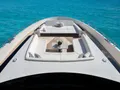 ENTREPRENEUR Ocean Alexander 35R - foredeck ENTREPRENEUR Ocean Alexander 35R - foredeck