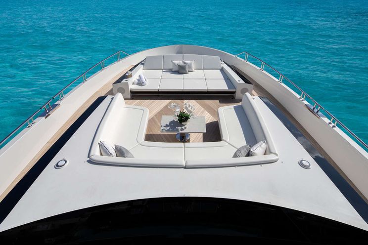 Charter Yacht ENTREPRENEUR - Ocean Alexander 35R - 5 Cabins - Nassau - Exumas - Bahamas