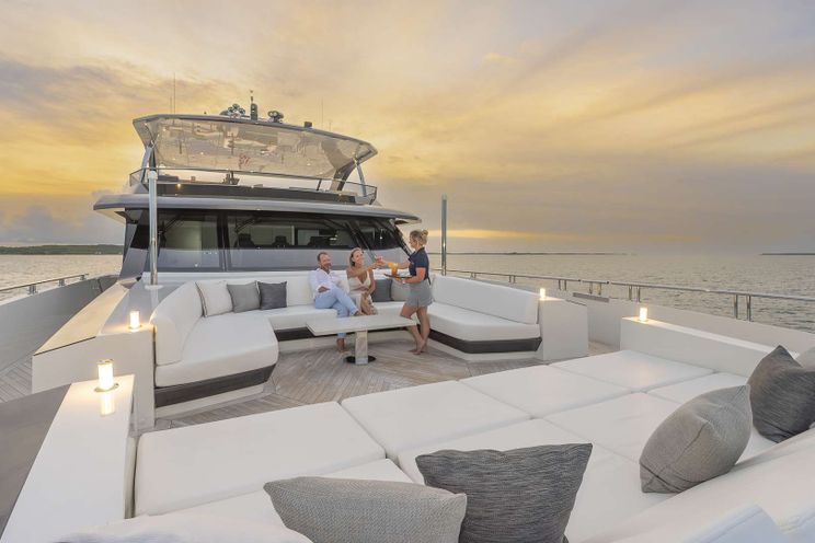 Charter Yacht ENTREPRENEUR - Ocean Alexander 35R - 5 Cabins - Nassau - Exumas - Bahamas